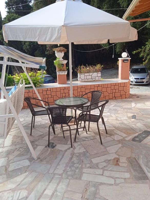 Ponte Rossa Apartments Palaiokastritsa Exterior foto